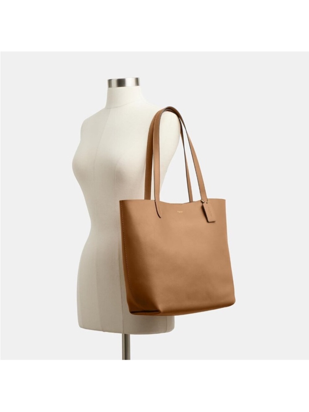 Coach Manhatan Tan Leather Tote Bag - Picture 12 of 13